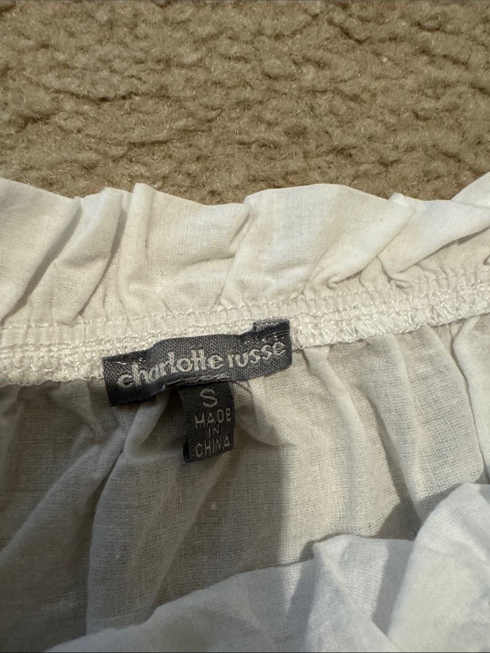 Charlotte Russe White Off-Shoulder Top - Picture 2 of 3